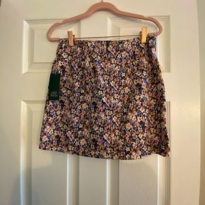 White Fable Floral Mini Skirt - Size 6